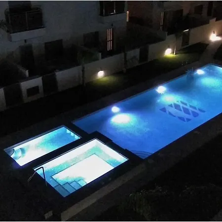 - Modern And Comfortable 2 Bedroom Close To The *