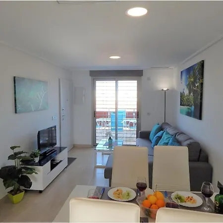 Trendy And Modern New Built 2 Bedroom Close To The Apartment *
